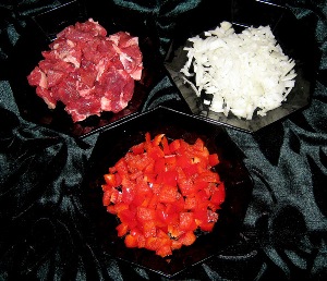 Овощи и мясо для лагмана
