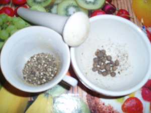 Сабджи (индийское овощное блюдо) - перетираем специи