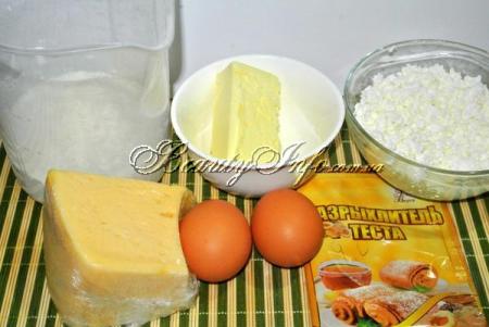 Ингредиенты для сырно-творожного пирога