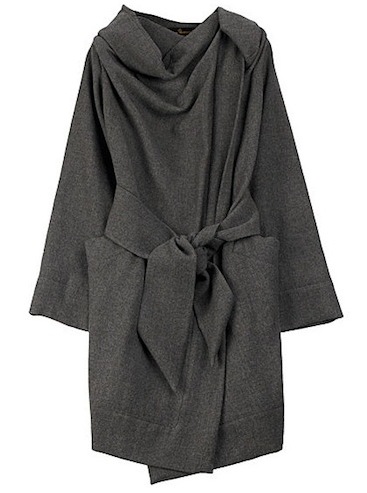 Элегантное пальто серого цвета с запахом